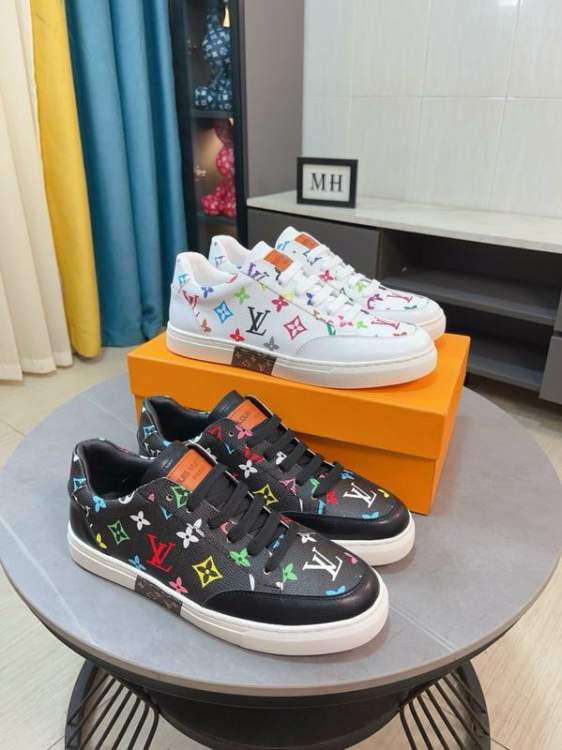 Picture of Louis Vuitton Shoes _SKULVsz38-44mnf051315353